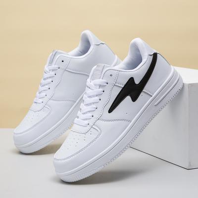 Men Skateboarding Shoes Flats Sneakers White Shoes for Men Women Casual Sports Wear-resistant Breathable Trendy Men's Sneakers