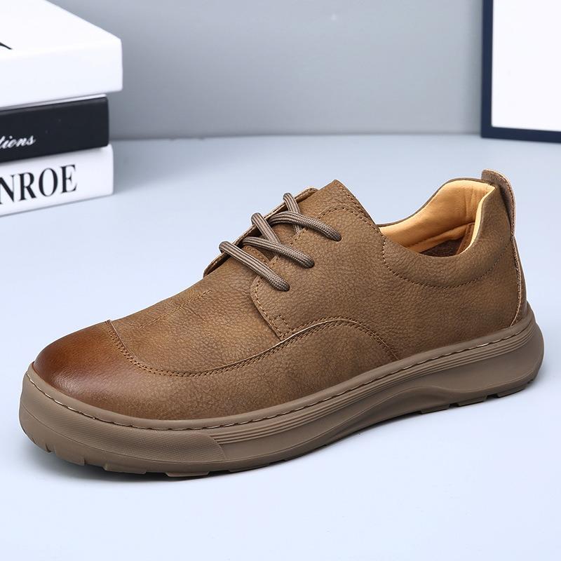 Spring new men's shoes leather breathable wide head trend retro versatile casual leather shoes men's British tooling shoes