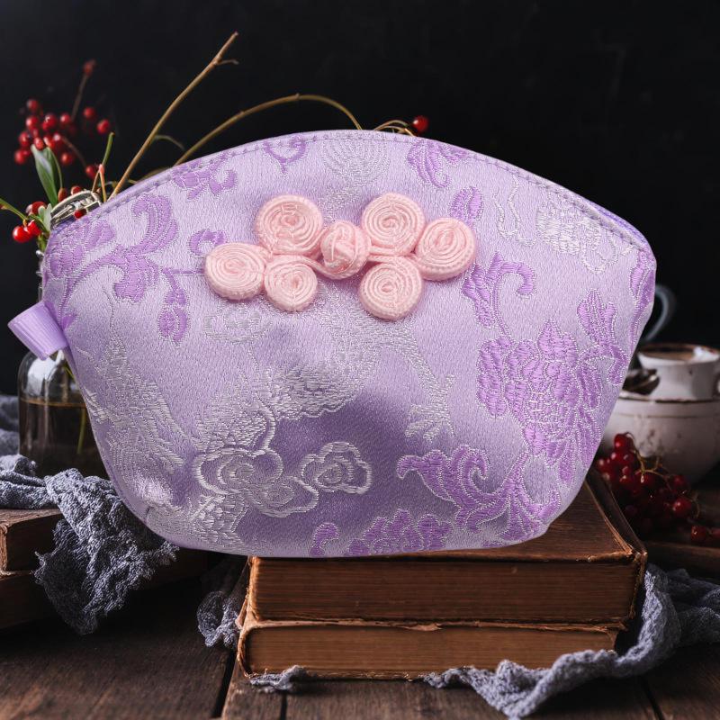 Chinese Yun Jin Seashell Coin Purse: Qipao Hanfu Shopping and Accessories Bag for Women