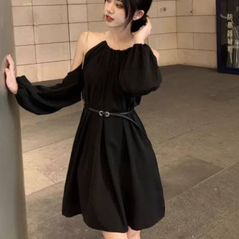 Modern French Designer Dress With Long Sleeves For Casual Fall Wear