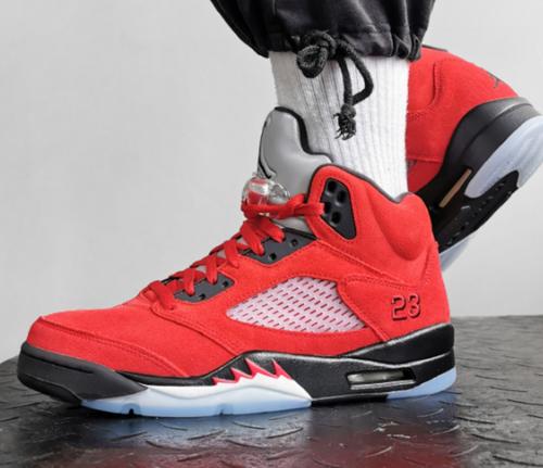 Jordan 5 Retro Mid Raging Bull - DD0587-600