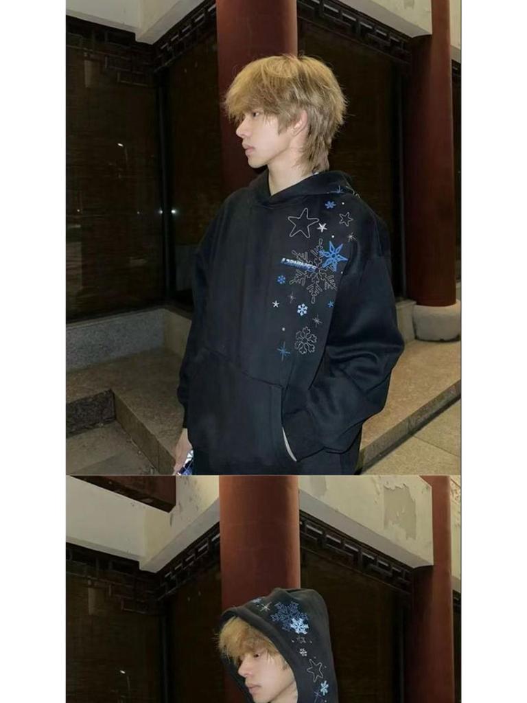 Unisex Retro Snowflake Embroidered Hooded Sweatshirt - Casual Loose Fit for Autumn/Winter