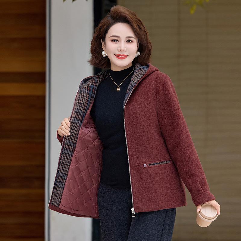 Women's Stylish Hooded Faux Wool Winter Jacket for Middle-Aged and Elderly