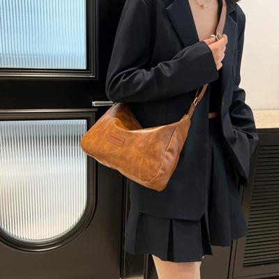 Premium Retro Bag Women's 2025 New Casual Soft Leather Shoulder Armpit Bag Niche Crossbody Pillow Bag