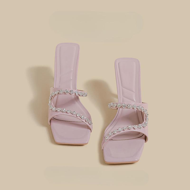 French outer slippers women's 2025 summer new evening breeze temperament beautiful rhinestone word purple stiletto sandals