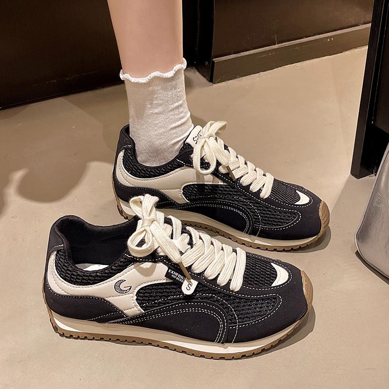 Fashion Women's Running Shoes 2025 New Mesh Breathable Casual Sneakers Lace Up Anti-Slip Retro Sports Shoes Versatile Low Top Sneakers