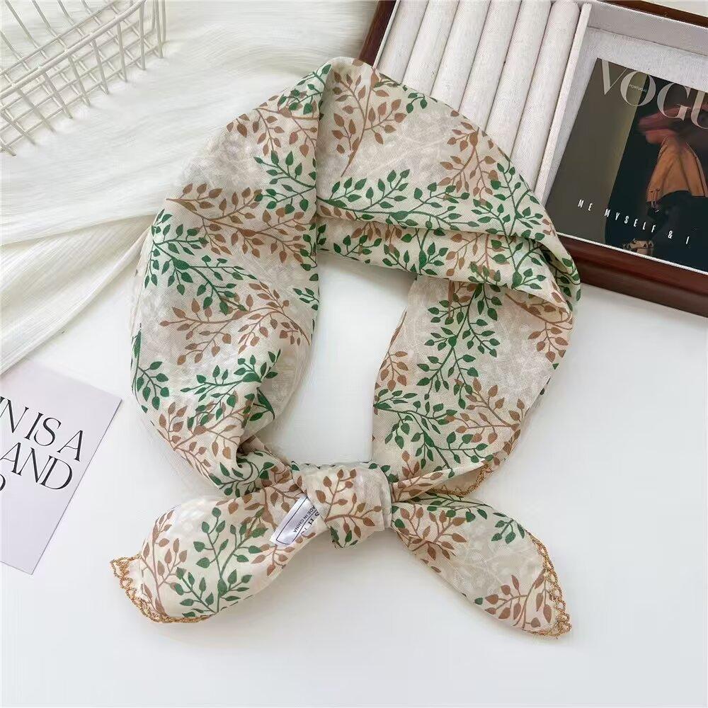 Carré en Coton Petit Carré Foulard Rétro Littéraire Petit Foulard en Soie Foulard Décoratif Petit et Frais pour Femme Cache-cou Rouge Foulard Mode Impression