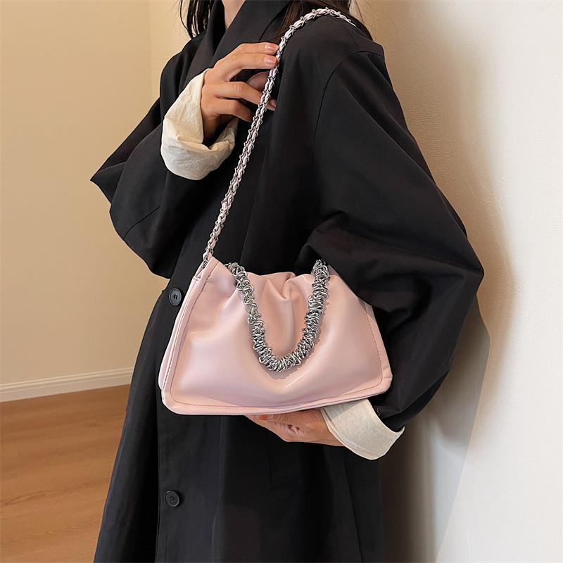 Small Vintage Pleated Shoulder Bag Women's Summer 2023 New Korean Retro Chain Crossbody Bag