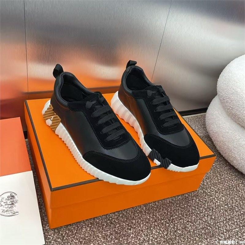 New H Cowhide Sports Breathable Trend Female Internet Celebrities with the Same Lightweight Male Couple Fashion White Shoes