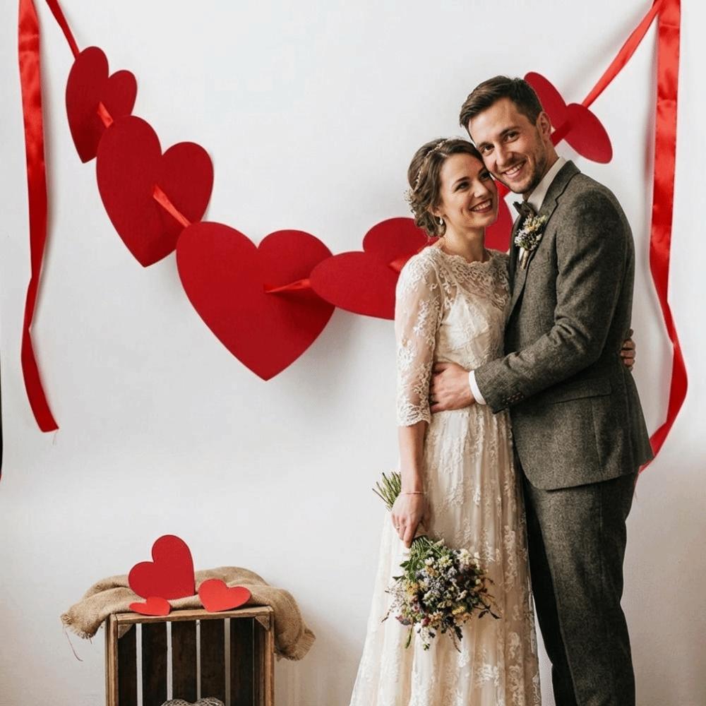 Red Heart-Shaped Banner Reusable Valentine's Day Banner Wedding Banner Garland  Birthday Party
