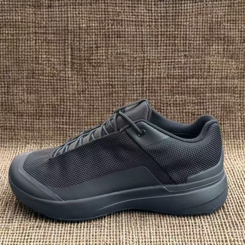 Neue Herrenschuhe atmungsaktive Sportschuhe rutschfest und verschleißfest Outdoor-Schuhe Herren Freizeitschuhe modische vielseitige Schuhe