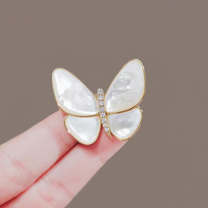 Alloy Rhinestone High-End Elegant White Butterfly Brooch Ladies Exquisite Luxury Designer Brooch Pin Accessories Gold Color
