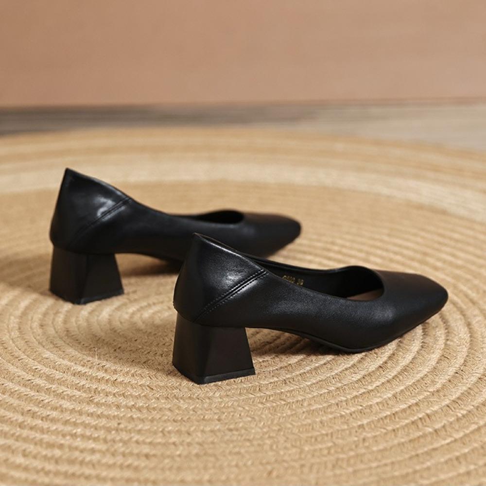 Leather Pumps Women's 2025 New Spring Professional Commuting Thick Heel Medium Heel Square Head Shallow Mouth Work Women's Shoes