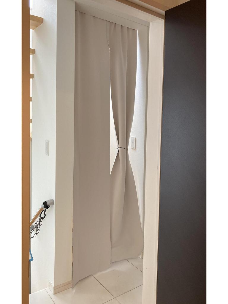 Ladenvorhang für Treppen und Hintertür 1 Licht Breite 90cm x Länge 240cm [Stoff Nunoya] [Elfenbein] (beige) [Klassenblockierung] [1 Stück]]