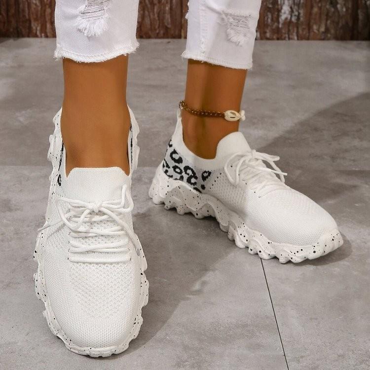 

Кроссовки из мушиной ткани большого размера, осенние новинки, круглый носок, волнистая подошва, леопардовый принт, дышащие одинарные туфли, женские 36 белый