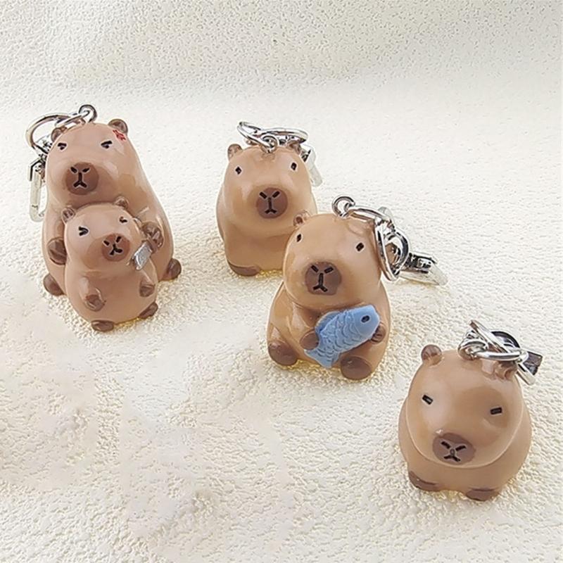 Lovely Capybara Keychain Adorable Cartoon Designed Key Holder Hanging Ornament for Bag Charm or Car Decoration