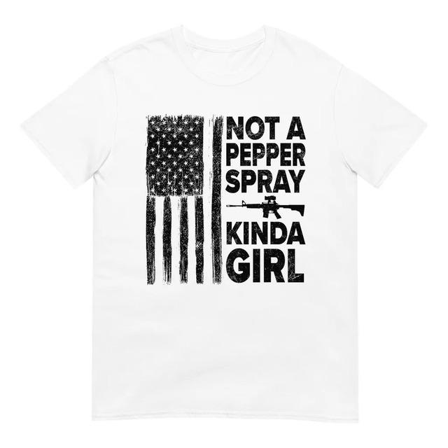 Camiseta American Flag Not Pepper Spray Kinda Girl M