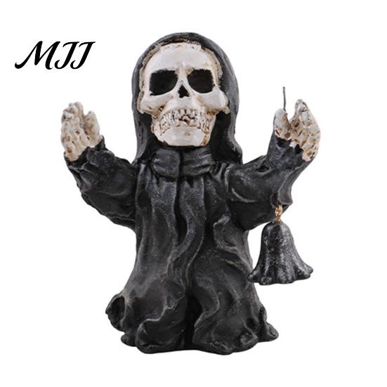 Festive Desktop Display Props Halloween Resin Figurine, Spooky Skeleton Pumpkin Ghost Statue for Detailed Horror Figurine Decorations Tiered