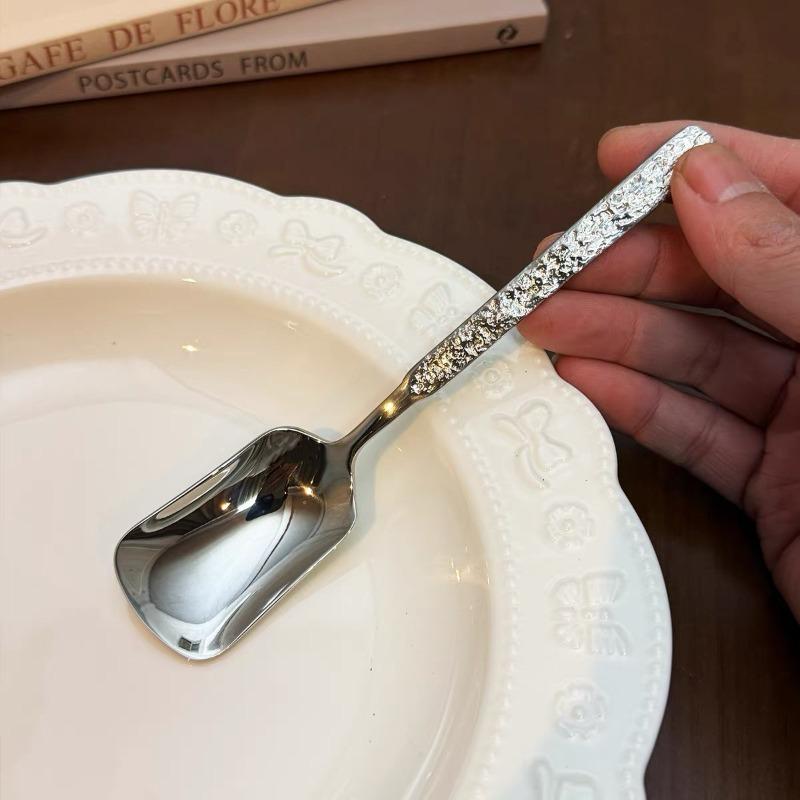 Stainless steel spoon creative dessert spoon stone shell spoon ice cream spoon spoon spoon eating spoon stirring spoon