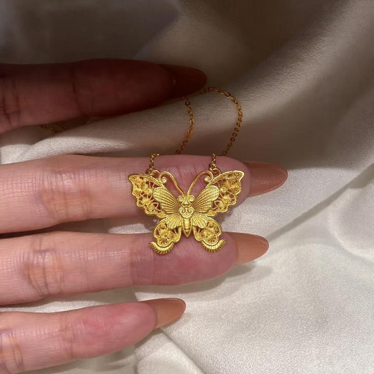 Ожерелье «Сон Чжуан Чжоу о бабочке»: Золотая филигрань, Китайский стиль, Легкая роскошь.