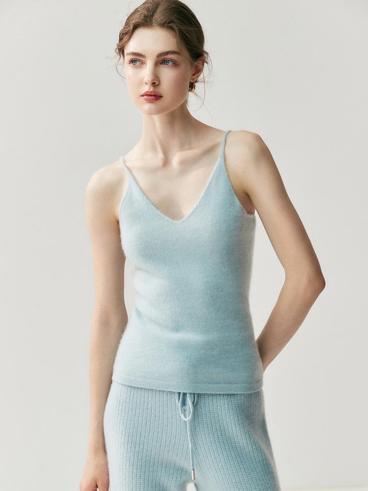 Women's V-Neck Slim Fit Cashmere Knit Spaghetti Strap Vest - Autumn/Winter 2026 Base Layer Top