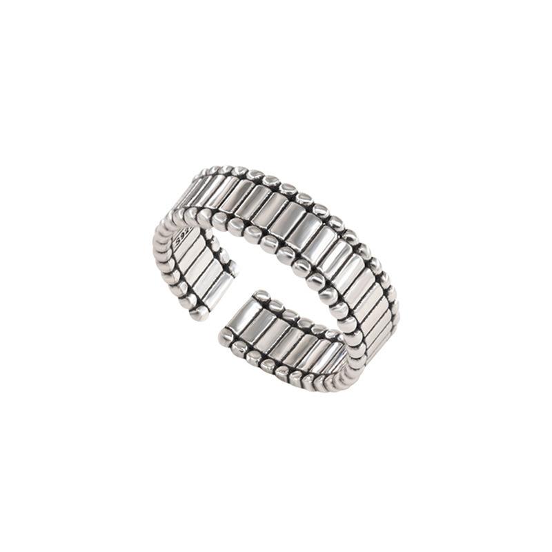 Irregular Trendsetting Geometric Ring For Women Fashionable And Adjustable Wear Copper
