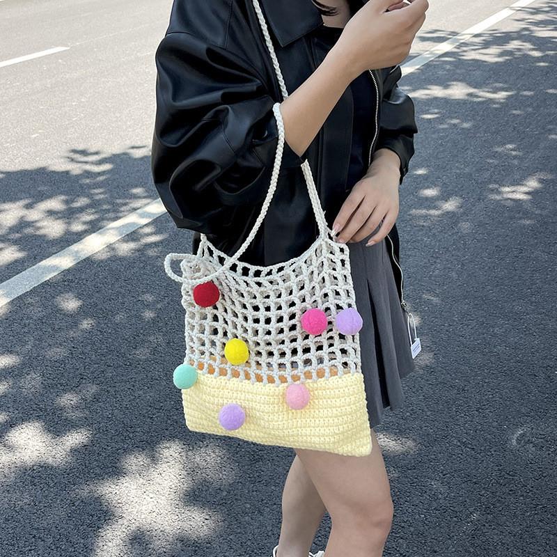 Ielgy Woven Hollow Stitching Contrast Color Underarm Tote Bag Ladies Tassel Shoulder Diagonal Bag