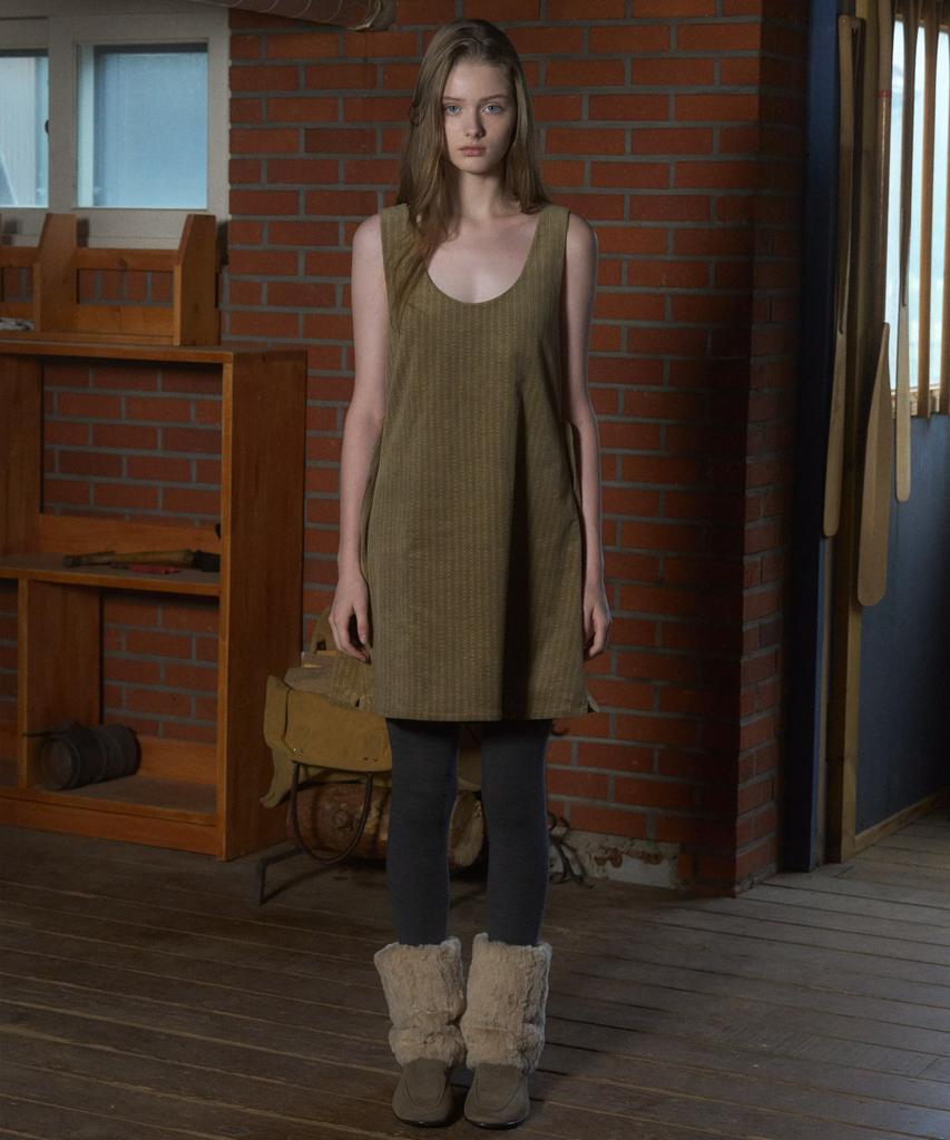 Annies Cole Corduroy Dress (Khaki Beige)