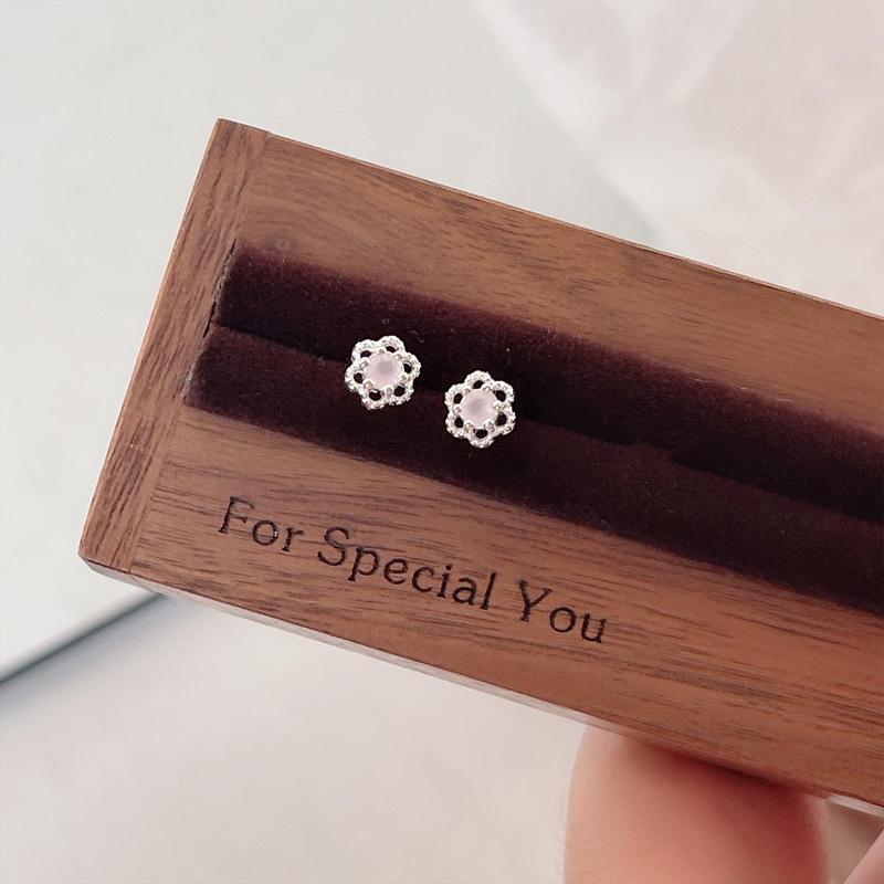 Exquisite Pink Flower Hollow Stud Earrings for Women - 2025 Versatile Light Luxury Style