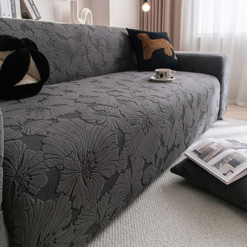 The New Sofa Cover Is A Universal Anti Slip Sofa Protective Cover That Can Prevent Cat Scratches and Is Suitable for All Seasons