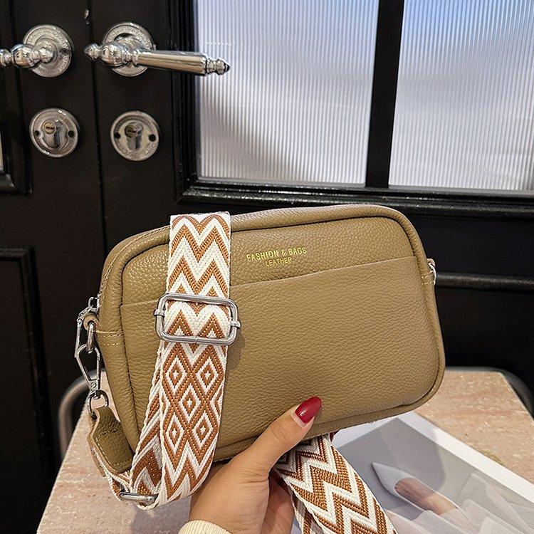 Leather Shoulder Messenger Bag Women'S Bag Fashionable Commuter Simple First Layer Cowhide Small Square Bag