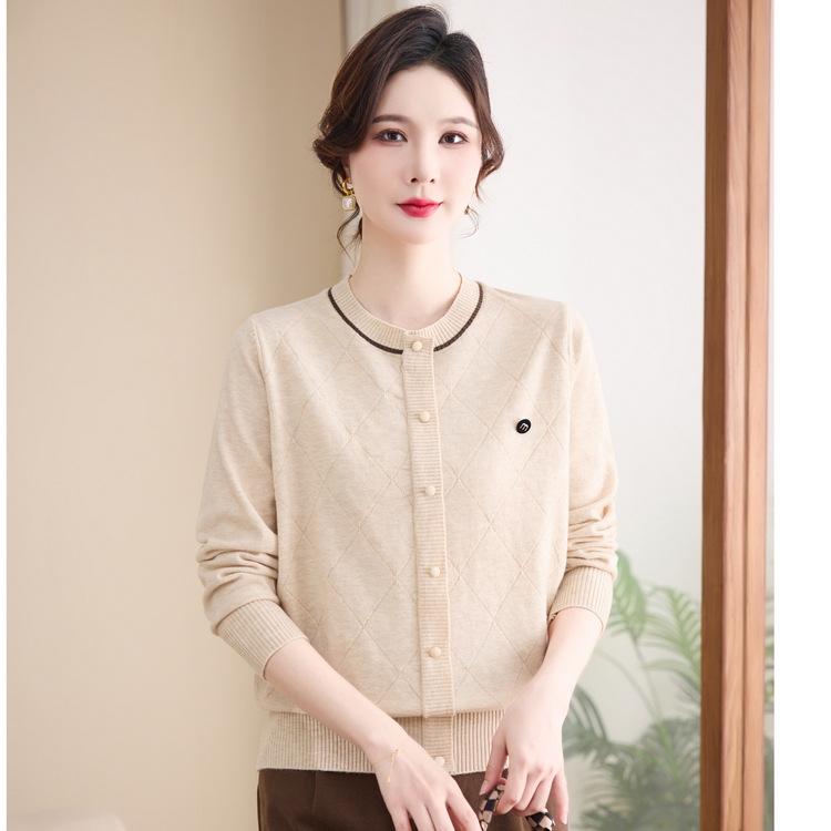 

Свитер Модная женская одежда Весенняя одежда Одежда для мамы Женский свитер Женский свитер Высокая эластичность 40 лет 50 лет 3XL