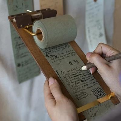 Ahşap Rulolu Vintage Parşömen Pedli Yırtılabilir Not Kağıdı Dispenseri Yeniden Kullanılabilir Asılabilir Not Panosu Ev Ofis İçin