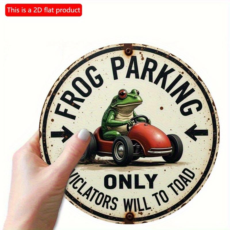 2d Flat 20*20cm Retro Style Circular Wooden Frog Parking Sign, Fantasy Cartoon Frog Driving Red Car Design, Wall Decor for Homes, Offices, Cafes, Bars