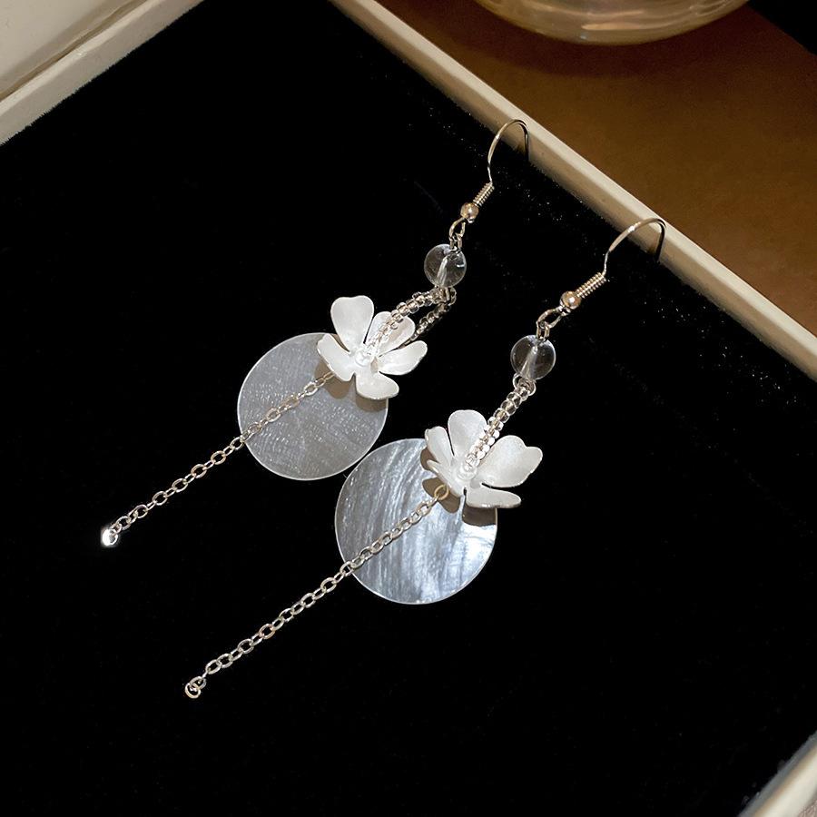 Seaside vacation style flower shell fringed long earrings stud earrings women's earrings design sense