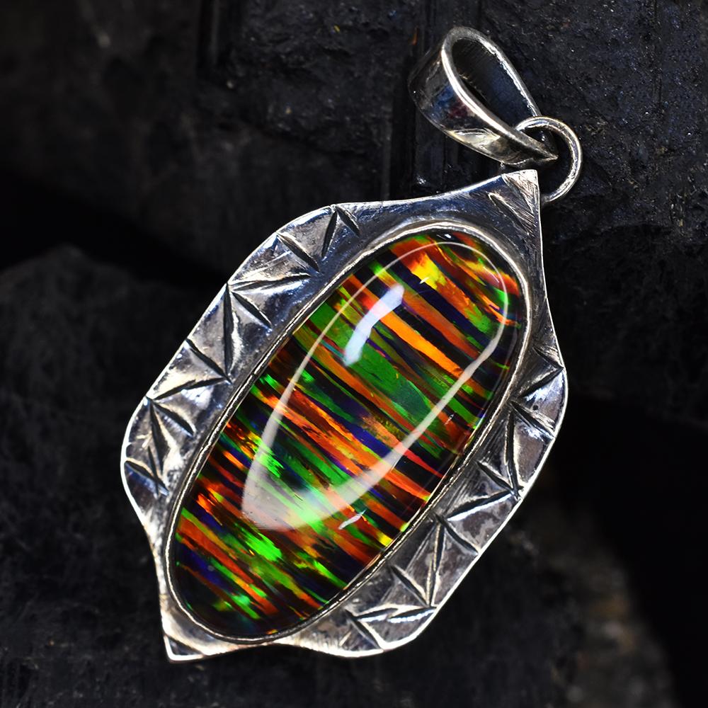 A+ Zertifiziert 40 Karat Natürlicher Ovaler 925er Sterlingsilber Schöner Opal Edelsteine Anhänger