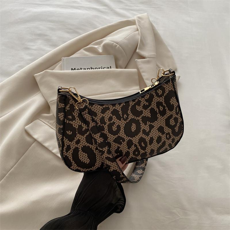 Fashionable Retro Leopard Print Pu Crescent Bag For Women Versatile Daily Use