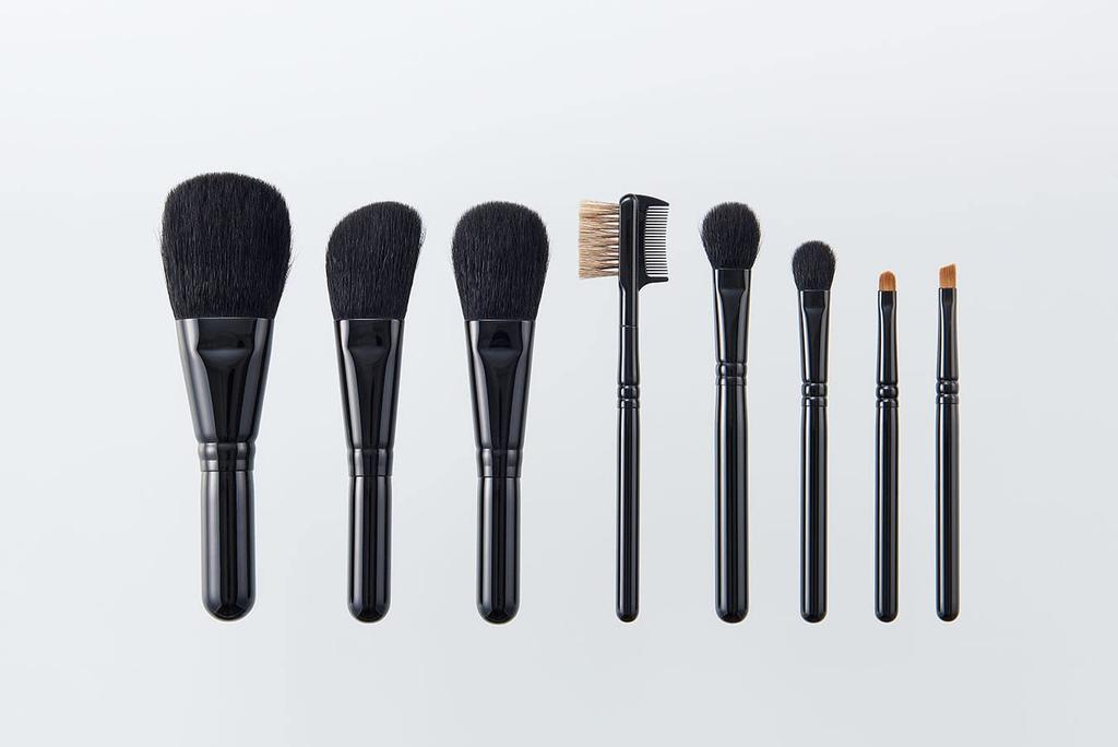 Zenith Kumano Makeup Brush of the Set, "Brush Heart" KFi-508KKB