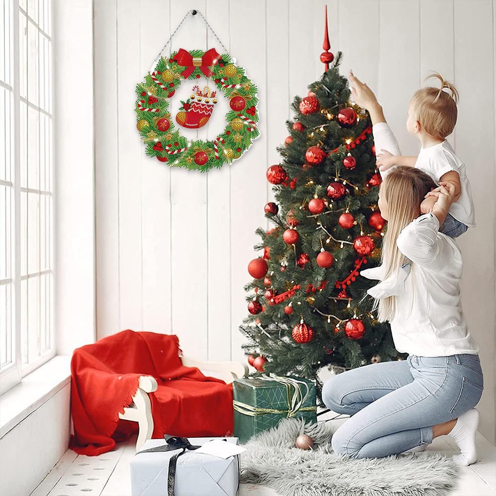 Weihnachtskranz-Set zum Aufhängen, 5D-Diamantmalerei zum Selbermachen, mit LED-Licht, Diamant-Malbild mit hängender Kette, dekoratives Licht