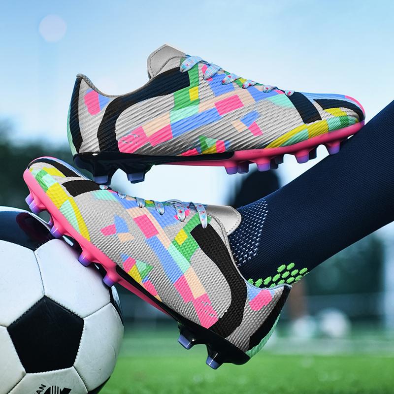 Men's Low-top Football Boots Large Size Long Nails PU Leather Boys Soccer Shoes Nailing Anti-slip Football Boots