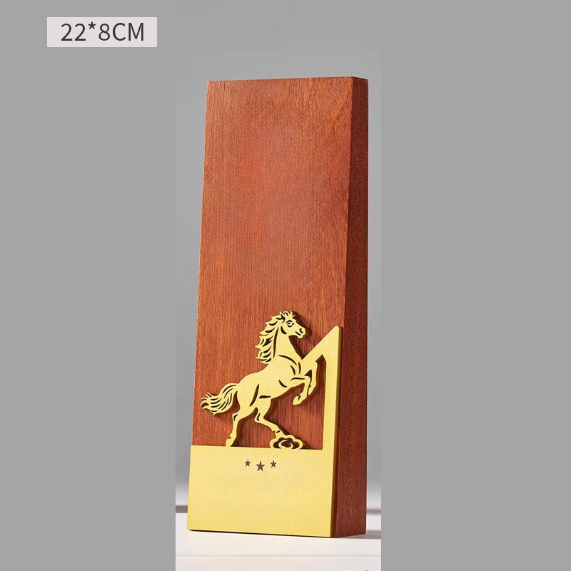 

Customized Metal Horse-shaped Wood Crystal Trophy Color Printing Prize Sports Award Outstanding Employee Souvenir Decoration 1Pc