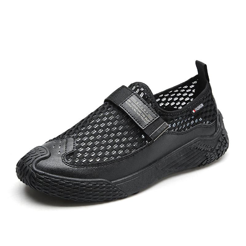 

2026 Autumn New Mens Baotou Beach Shoes Korean Fashion Shoes for Men Flat Casual Tenis Mesh Shoes Breathable Comfort Sneakers 44 чорний