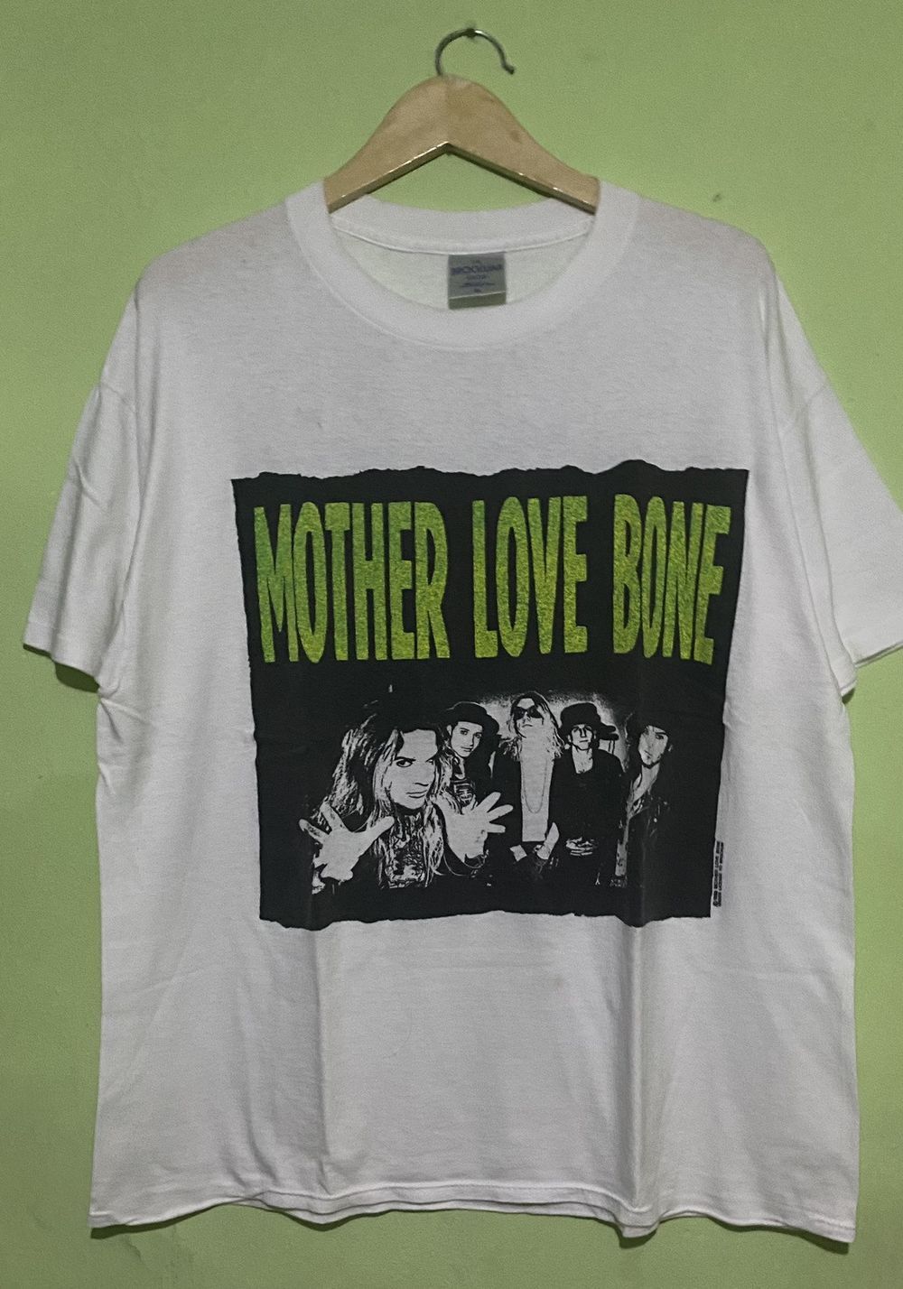 Mother Love Bones Band White Short Sleeve Unisex Tshirt Reprint S5XL KH7836 XXL