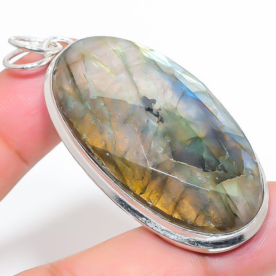 

Подвеска из стерлингового серебра 925 пробы с натуральным лабрадоритом ручной работы 2,44 дюйма c4d48