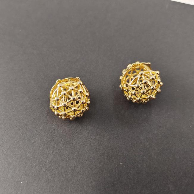 Gold-Plated Copper Hollow Round Ball Stud Earrings for Women - Exaggerated 3D Geometric Design