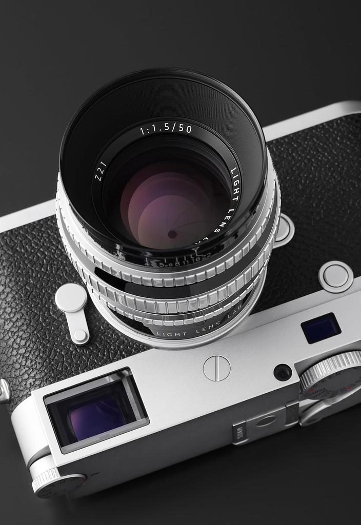 LIGHT LENS LAB 50mm Z21 Prime Leica M Reproduction of the French Angenieux 50mm Type S21 Manual Piano Integrated Lens Hood M-Mount F1.5 Lens,