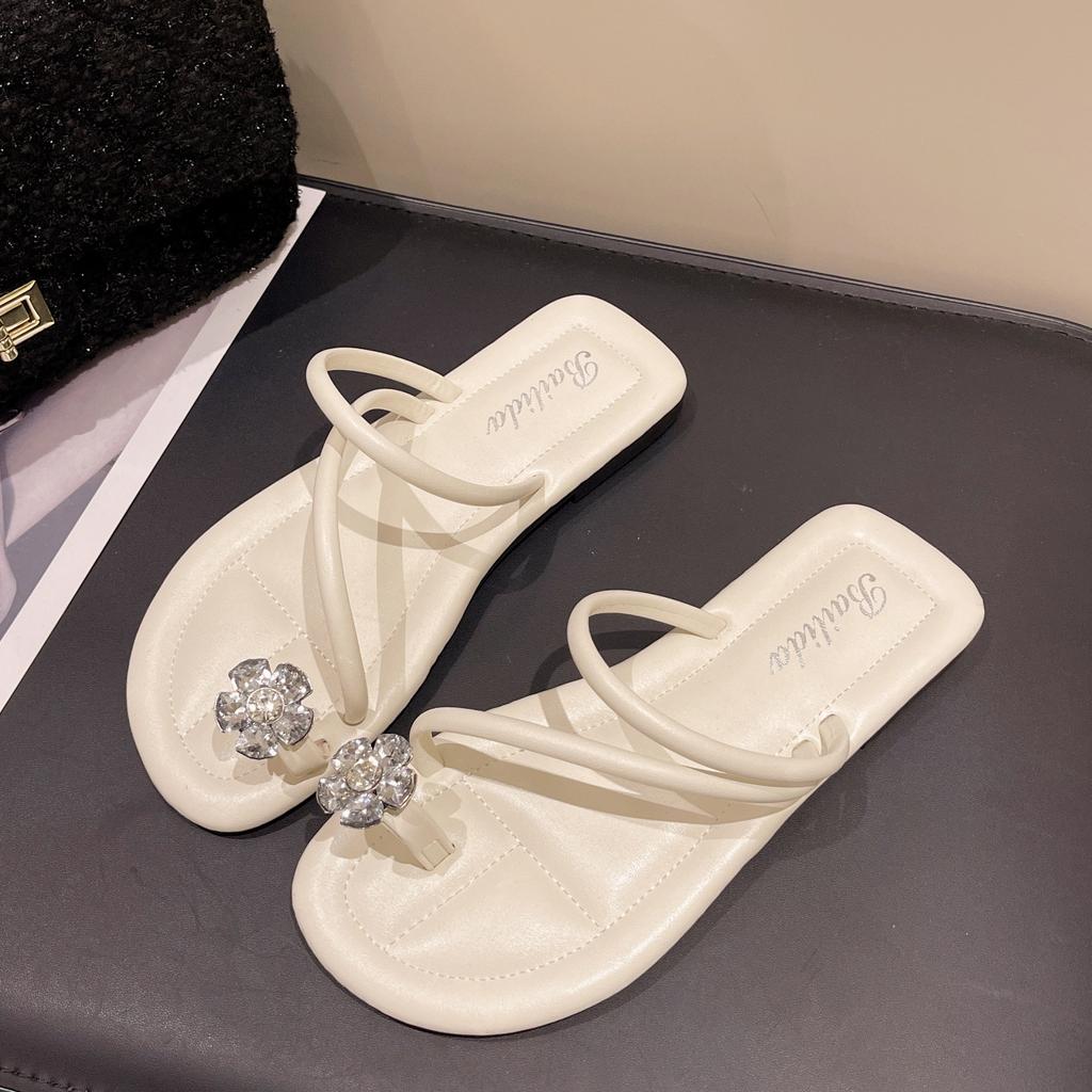 French Rhinestone Slippers for Women Summer Outdoor Wear Fashion with Fairy Matching Skirt Soft Bottom Beach One Line Drag Shoes