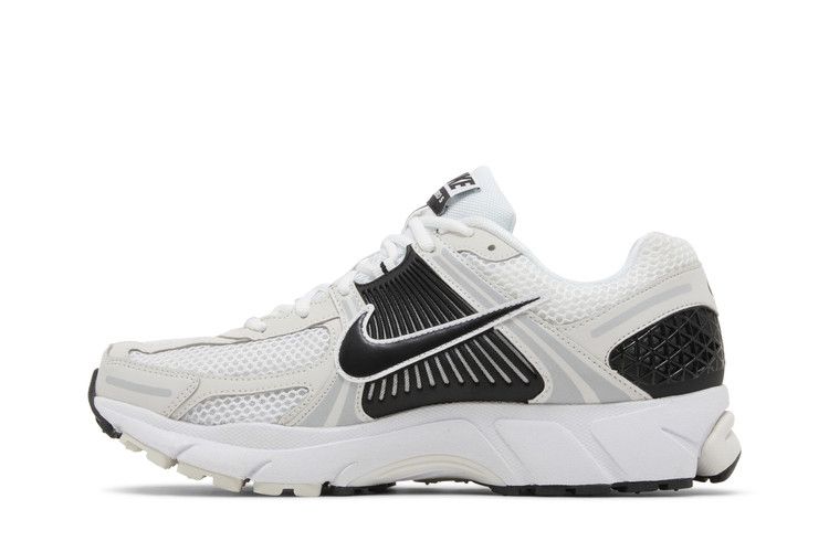 Nike Zoom Vomero 5 White Black