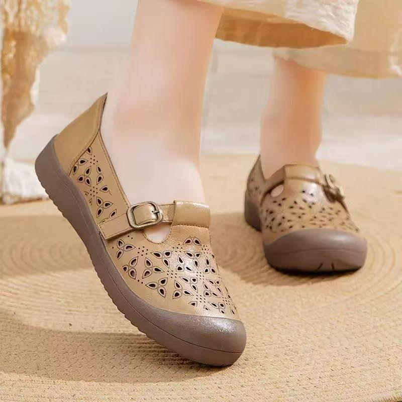 Summer new round head hollow breathable hole shoes soft leather muffin sole comfortable shoes sandals women