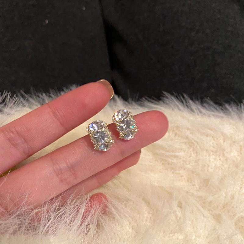 

Du Luofu Li Bai Retro Korean Design High-End Stud Earrings for Women